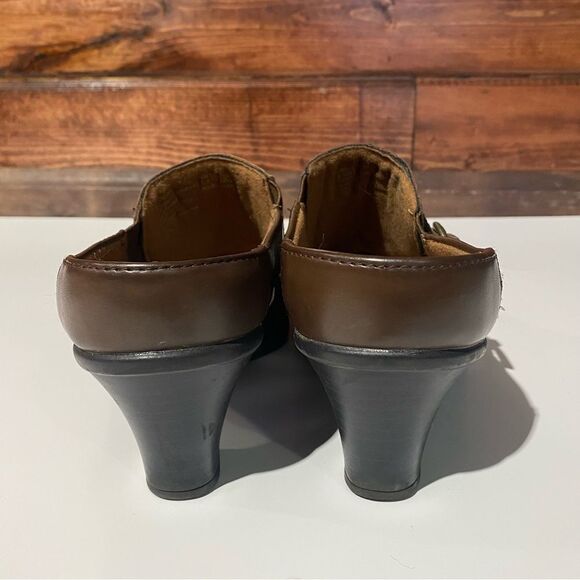 Earth Spirit Classics Leather Comfort Slip On Brown Booties Women's Size 7.5 - Picture 7 of 13